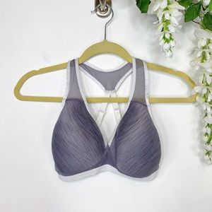 WACOAL Sport racerback bra mesh soft cups 1121
